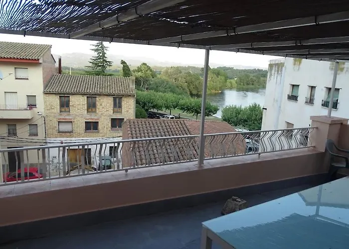 Casa Acogedora Con Barbacoa Сasa de vacaciones Miravet